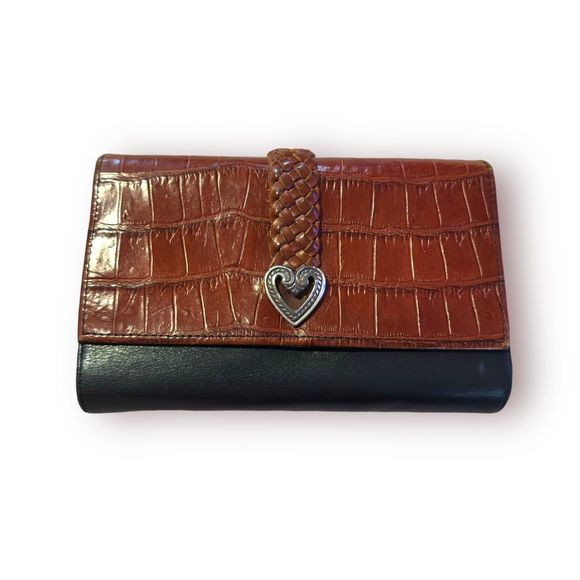 Brighton‎ Croc Embossed Tri-Fold Wallet - Picture 1 of 7